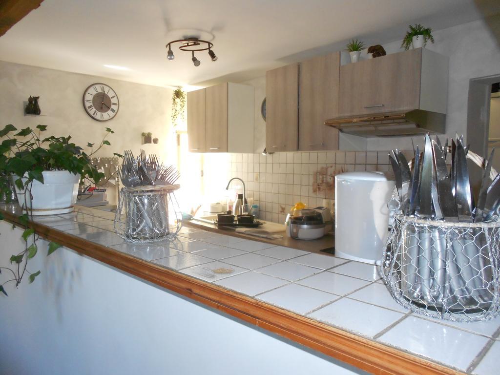 Halte Dodo Bed and Breakfast Tallard Kamer foto