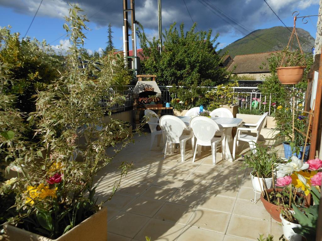 Halte Dodo Bed and Breakfast Tallard Buitenkant foto