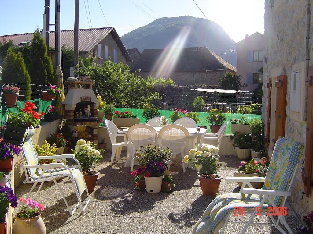 Halte Dodo Bed and Breakfast Tallard Buitenkant foto